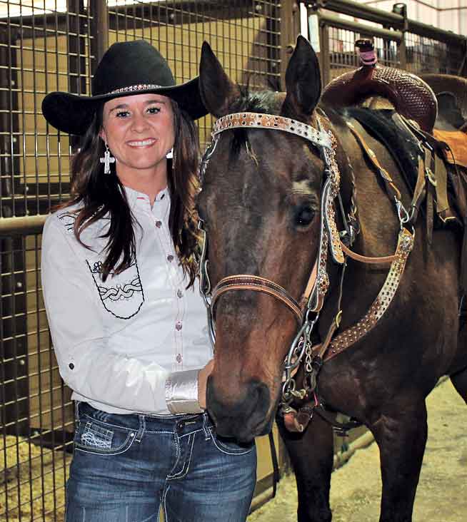 Larua Dubois, TSRA, Rodeo News Meet the Member